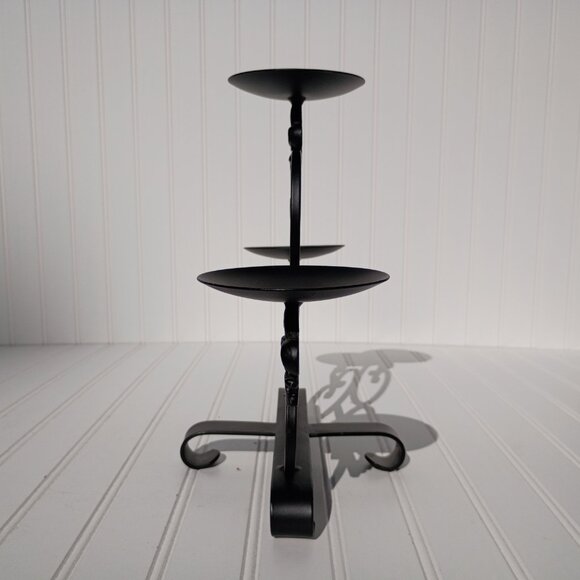 3 Tiered Iron Candelabra Black Metal Pillar Candle Centerpiece Fleur de Lis Vtg - Picture 7 of 8
